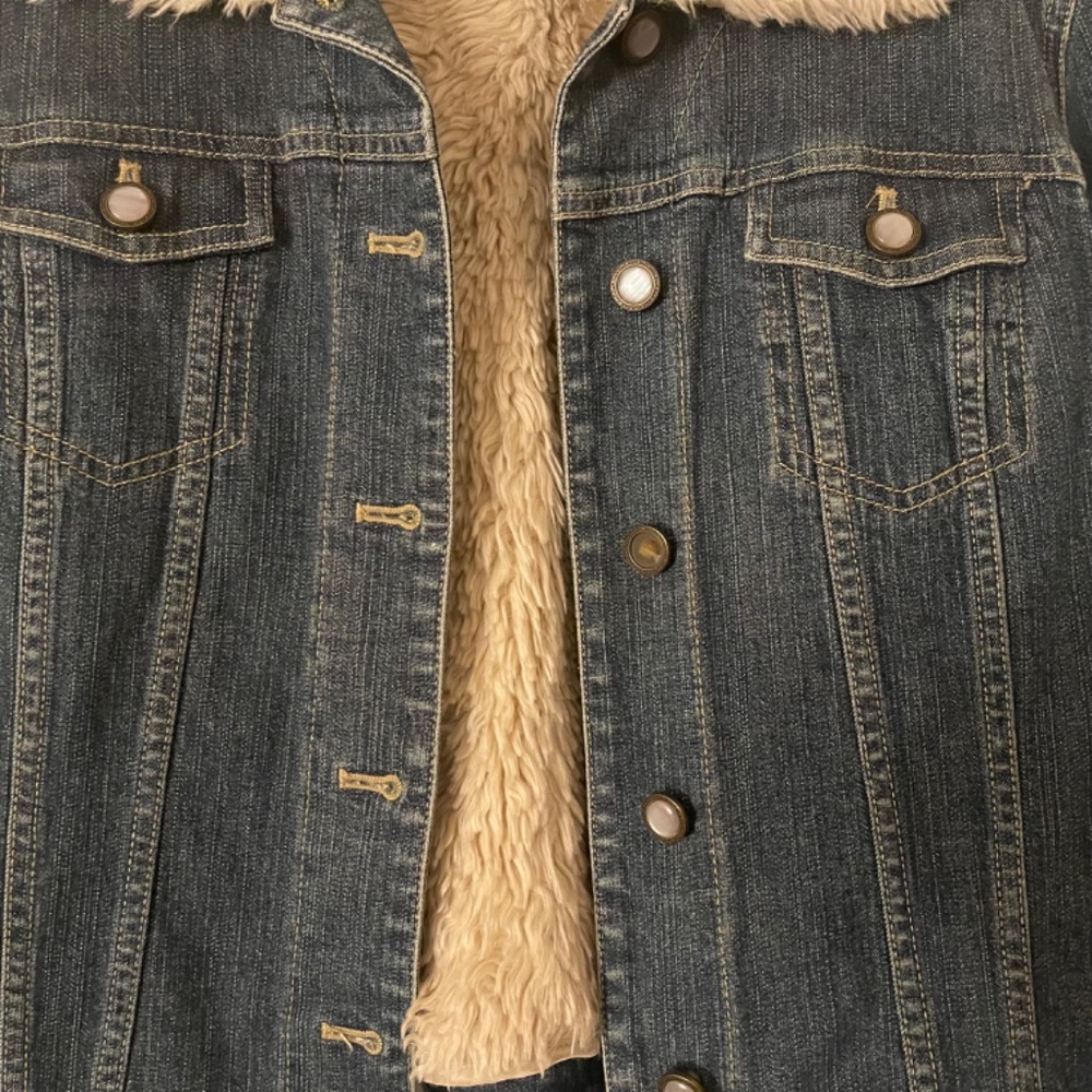 INC women's jean jacket with removable lining, medium, pearly buttons - Picture 3 of 9